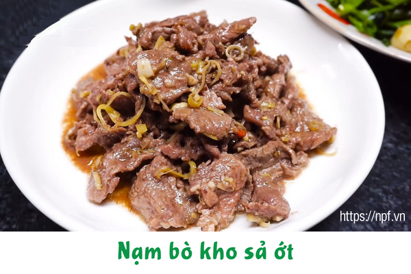 Nạm bò kho sả ớt
