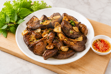 Gan lợn cháy tỏi